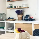 Seaside Gem - Cycladic 2br 500m From Center Tínos