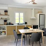 Seaside Gem - Cycladic 2br 500m From Center Prázdninový dům Tínos