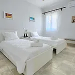 Seaside Gem - Cycladic 2br 500m From Center * Tínos
