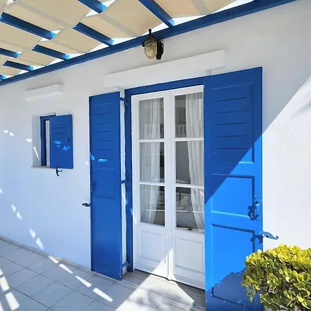 Seaside Gem - Cycladic 2br 500m From Center Tínos